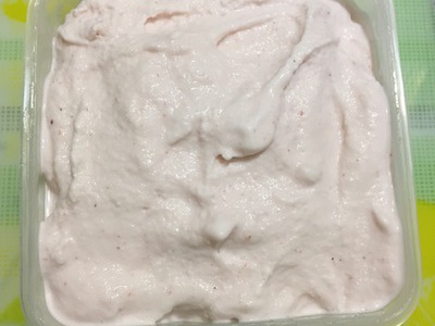 草莓牛奶绵绵冰淇淋