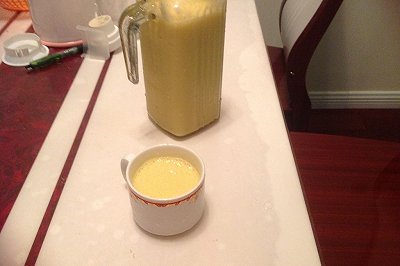 椰奶芒果汁