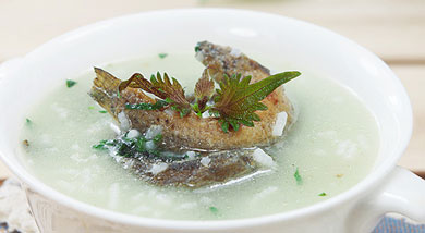 紫苏鳅鱼粥
