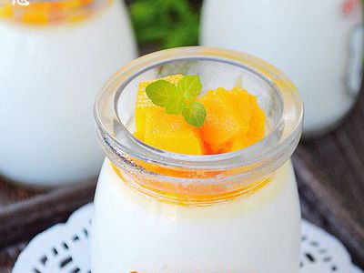 润滑芒果酸奶的做法和步骤(图0)