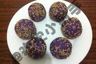 紫薯菠萝麻球