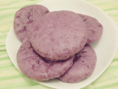 紫薯腊肉蒸糕