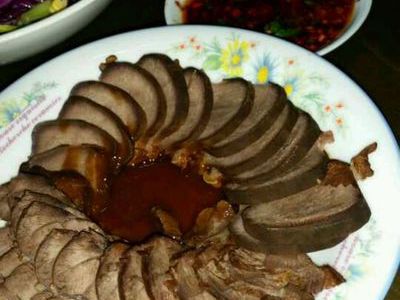 酱囟牛腱牛舌