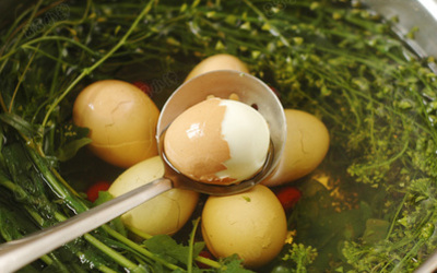 地菜花煮鸡蛋的做法和步骤第2张图