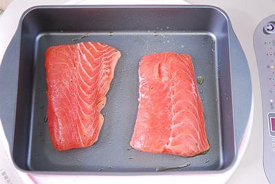 香煎三文鱼的做法和步骤(图2)
