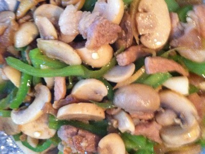 蘑菇炒肉丝