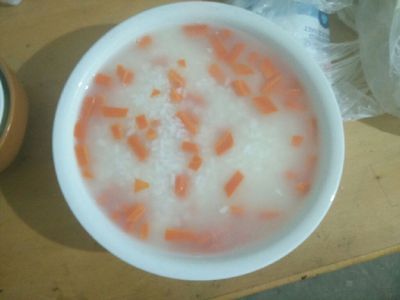 红萝卜小米粥
