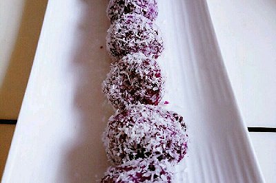 紫薯蓝莓酱球