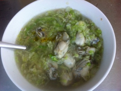 白菜牡蛎汤