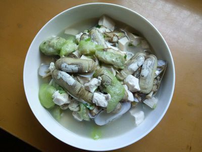 丝瓜豆腐蛏子汤