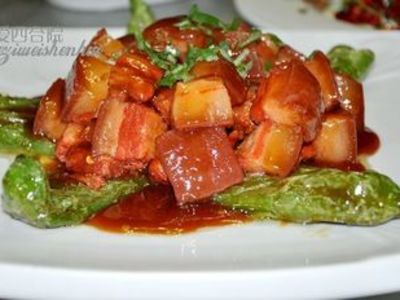 天下美食:深巷里经营16年的家庭小餐厅的做法和步骤(图5)