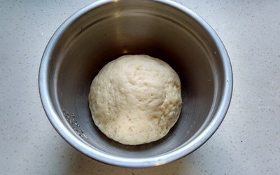 奶香豆沙卷的做法和步骤第4张图
