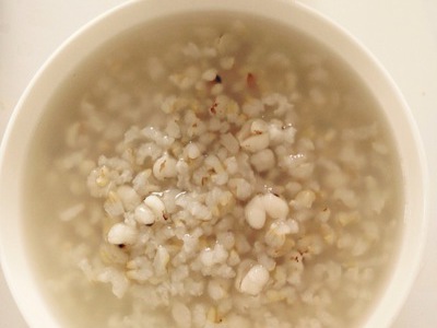 糙米薏仁汤