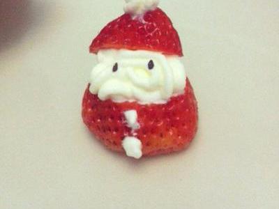 草莓圣诞老人甜点
