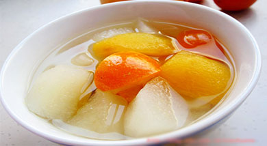 枇杷雪梨金桔甜汤
