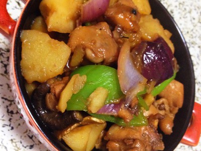 无油版香菇土豆焖鸡米饭
