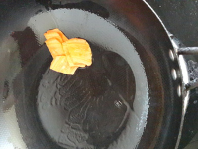 葱烧干豆腐的做法和步骤(图3)