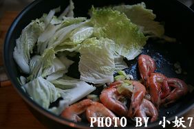 白菜炒虾的做法和步骤第6张图