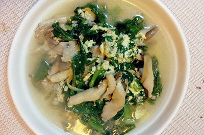 潺菜（木耳菜）蘑菇汤